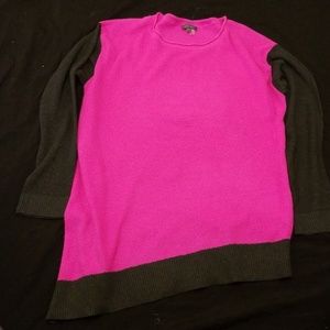 Vince Camuto pink & gray right angle sweater